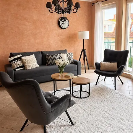 アパート Sopot Home - Przestronny Apartament Z Parkingiem W Sopocie ソポト